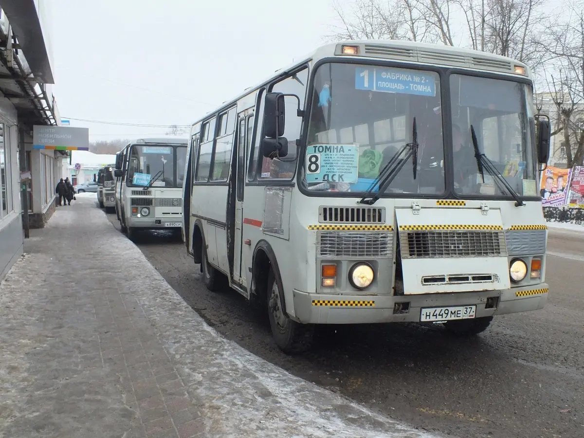 Ночные автобусы доставят жителей Кинешмы к новогоднему и рождественскому  столам