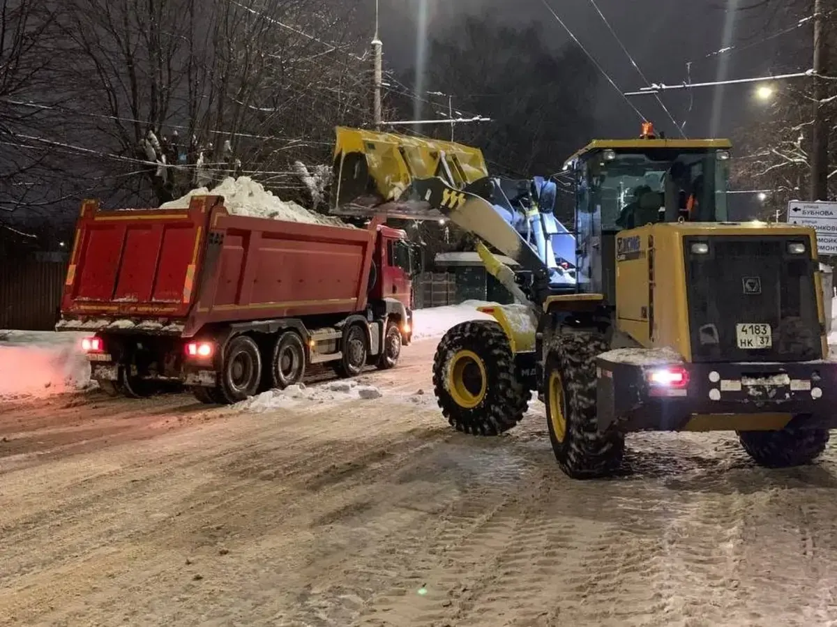 С начала сезона с улиц города вывезено более 200 000 кубометров снега