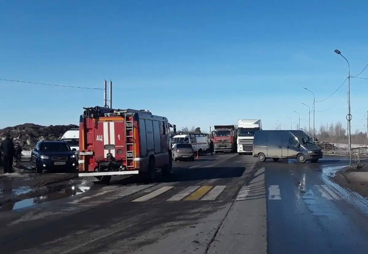 В Иванове на улице Станкостроителей 13 марта разбилась беременная женщина  за рулем иномарки