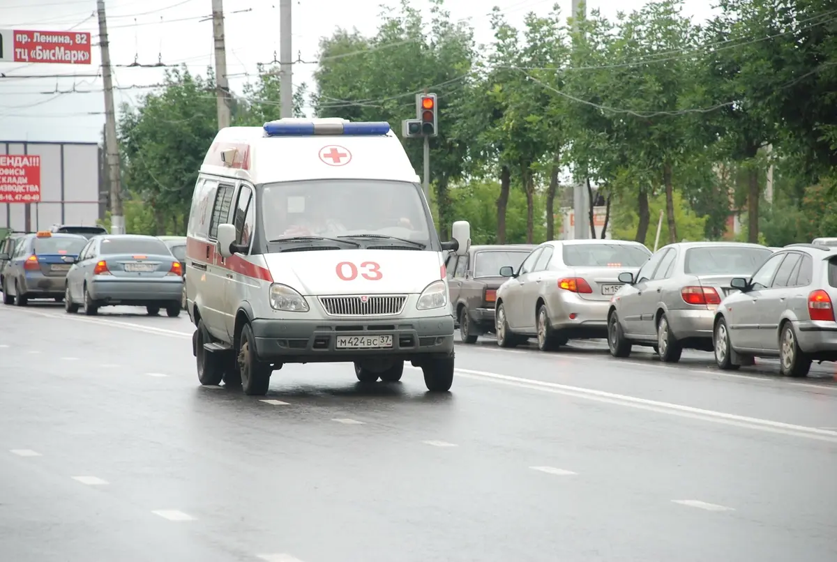 На трассе Иваново – Ярославль опрокинулся пассажирский автобус, пострадали  8 человек