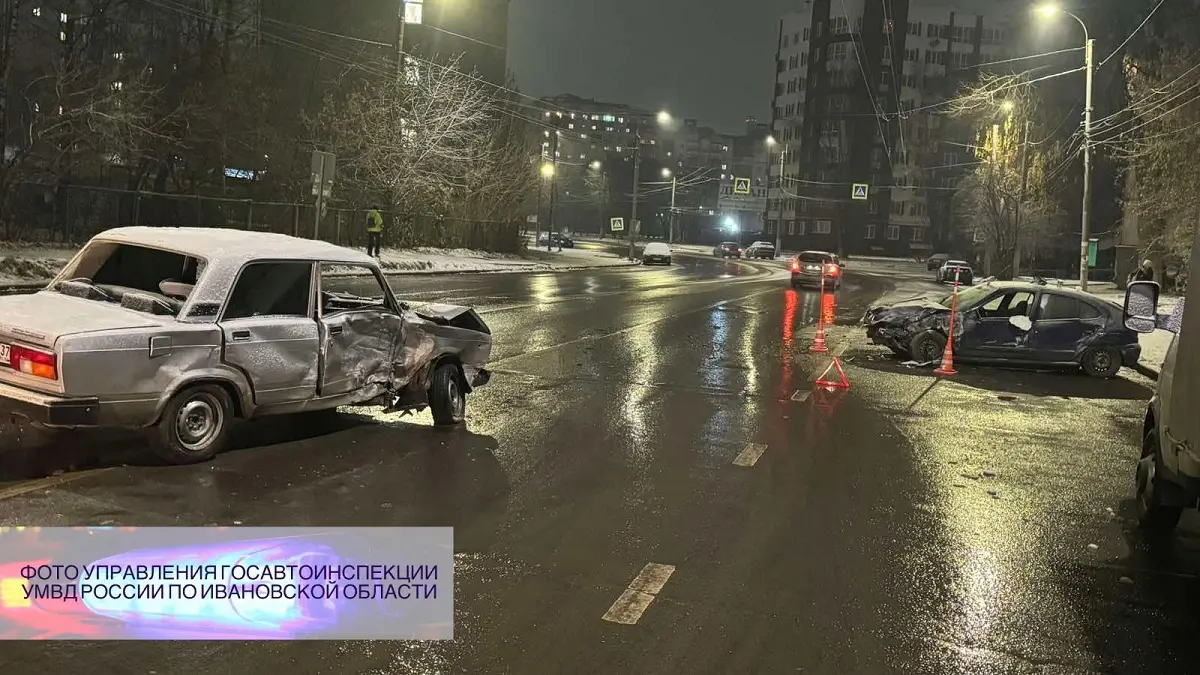 Появилось видео жёсткого ДТП с вазовской «пятеркой» на улице Арсения в  Иванове