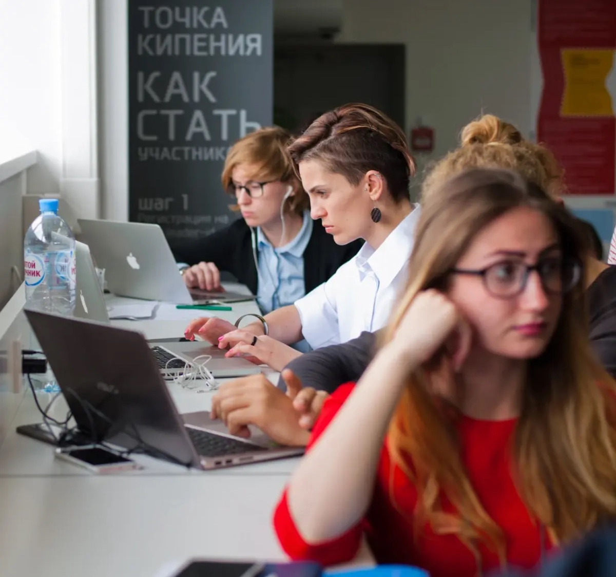 Половина ивановских работодателей берет в штат стажеров после испытательного срока 