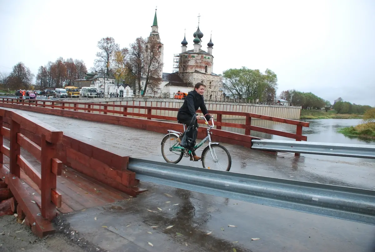 Путеводитель по Ивановской области. Холуй