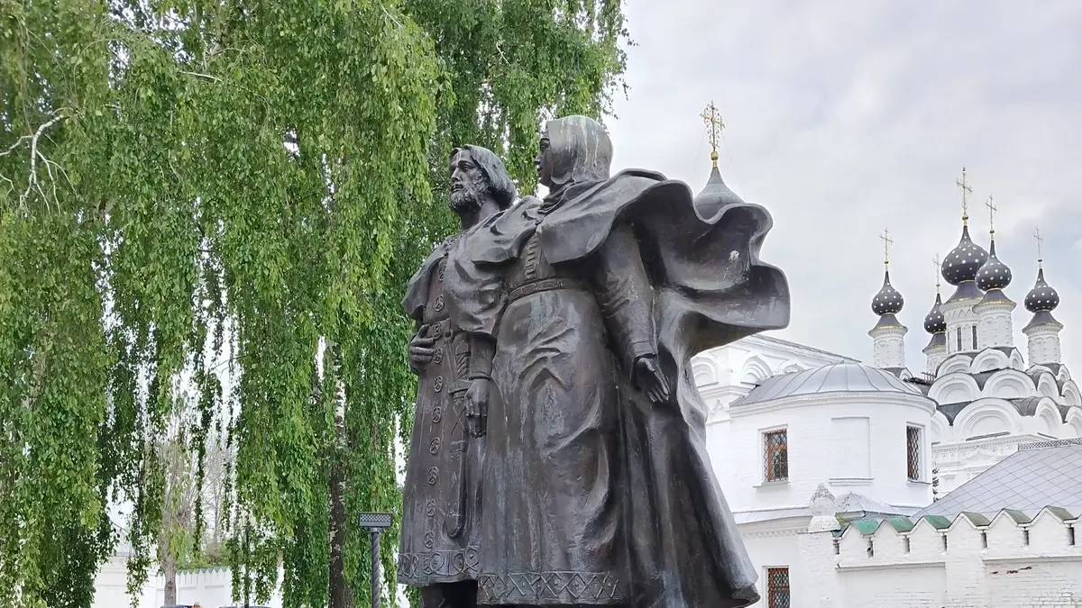 В России 8 июля отмечается День семьи, любви и верности: значение и смысл праздника