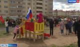 Военные песни вот уже несколько лет подряд в Иванове поют всем двором