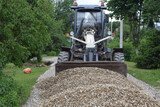 Дороги частного сектора в Иванове подсыпают щебнем