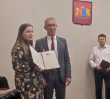 Корреспонденту ГТРК "Ивтелерадио" вручили премию губернатора