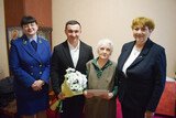 Ивановскую долгожительницу и ветерана ВОВ поздравили со 100-летним юбилеем