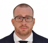 Бывший директор Департамента ЖКХ Ивановской области скрылся от следствия за границей