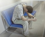 19-летнего наркомана из Иванова поймали на сбыте запрещённых веществ