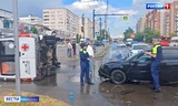 Автомобиль скорой помощи перевернулся на бок после аварии в Иванове