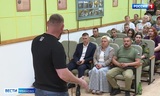 Волонтеры и общественники навестили ивановских десантников в госпитале