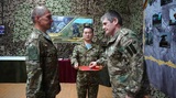 Командующий ВДВ наградил ивановских десантников
