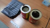 Полицейские изъяли у жителя Лежнева две банки пороха