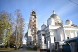 Над Кинешмой воссиял позолоченный крест
