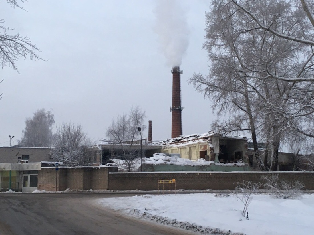 В Вологде обрушилось здание фабрики «Прогресс»: 2 человека погибли под завалами