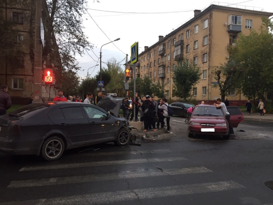 В Череповце в ДТП пострадали три человека, среди них – ребёнок