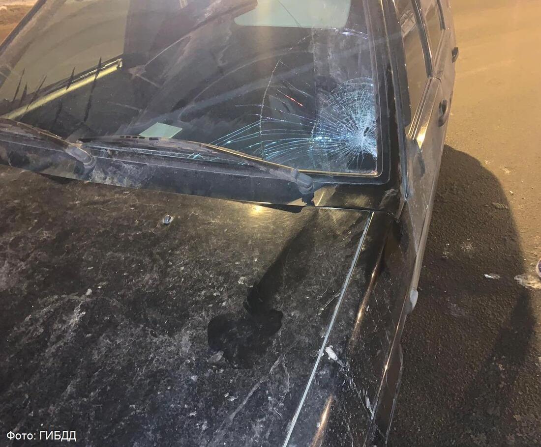 В Череповце сбили перебегавшего дорогу школьника