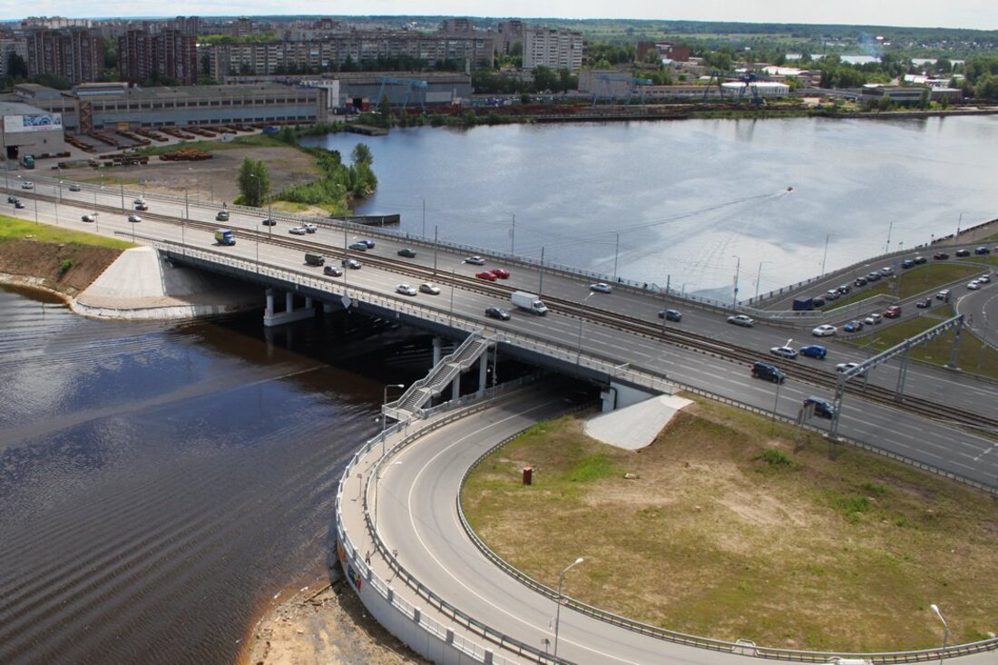 Череповец вологодская область. Ягорбский мост Череповец. Река Ягорба Череповец. Мост через Ягорбу в Череповце. Череповец реки Ягорба мост.