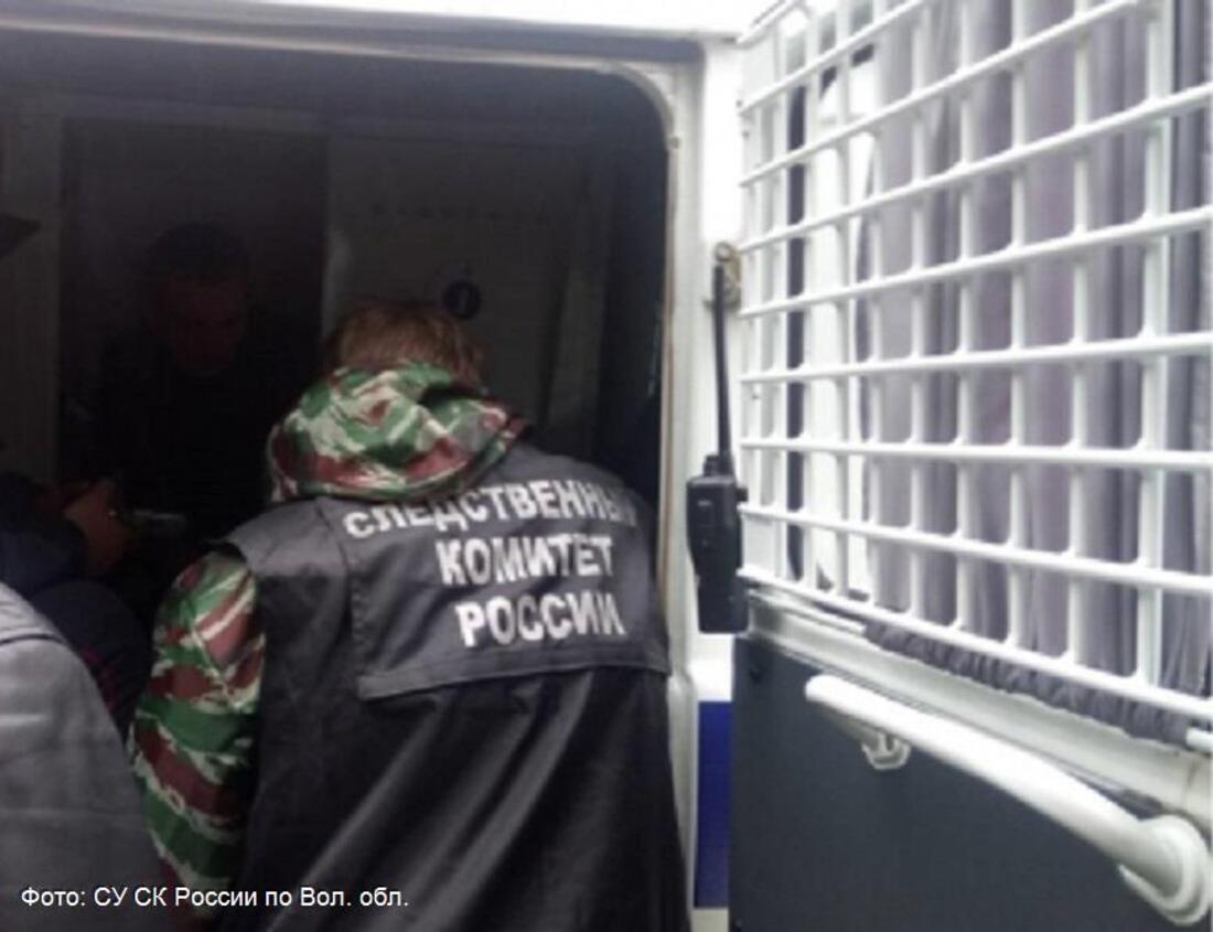Забил родственников. Зарезал в Соколе мужчина Вологодская область. Убили мужчину в Белозерске.