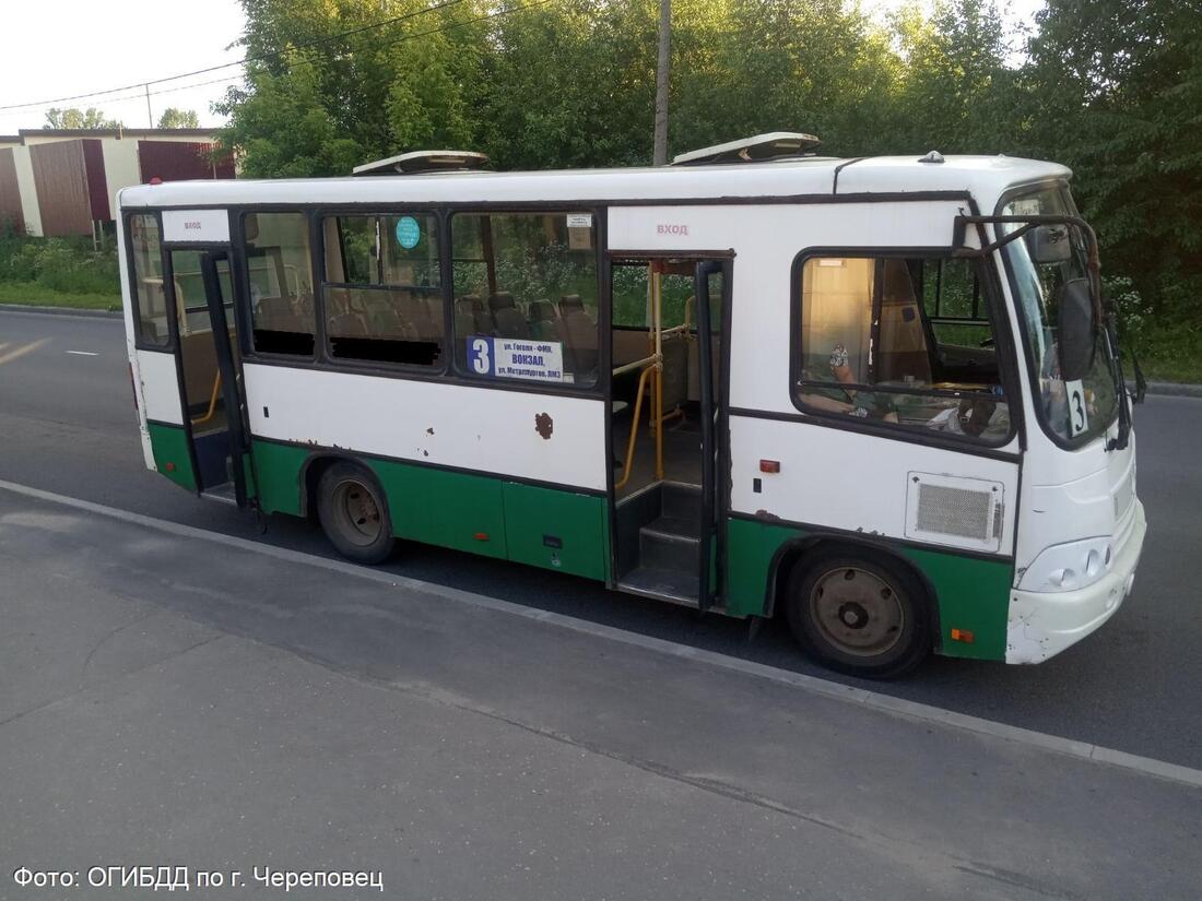 Череповецкая пенсионерка получила травмы при падении в автобусе