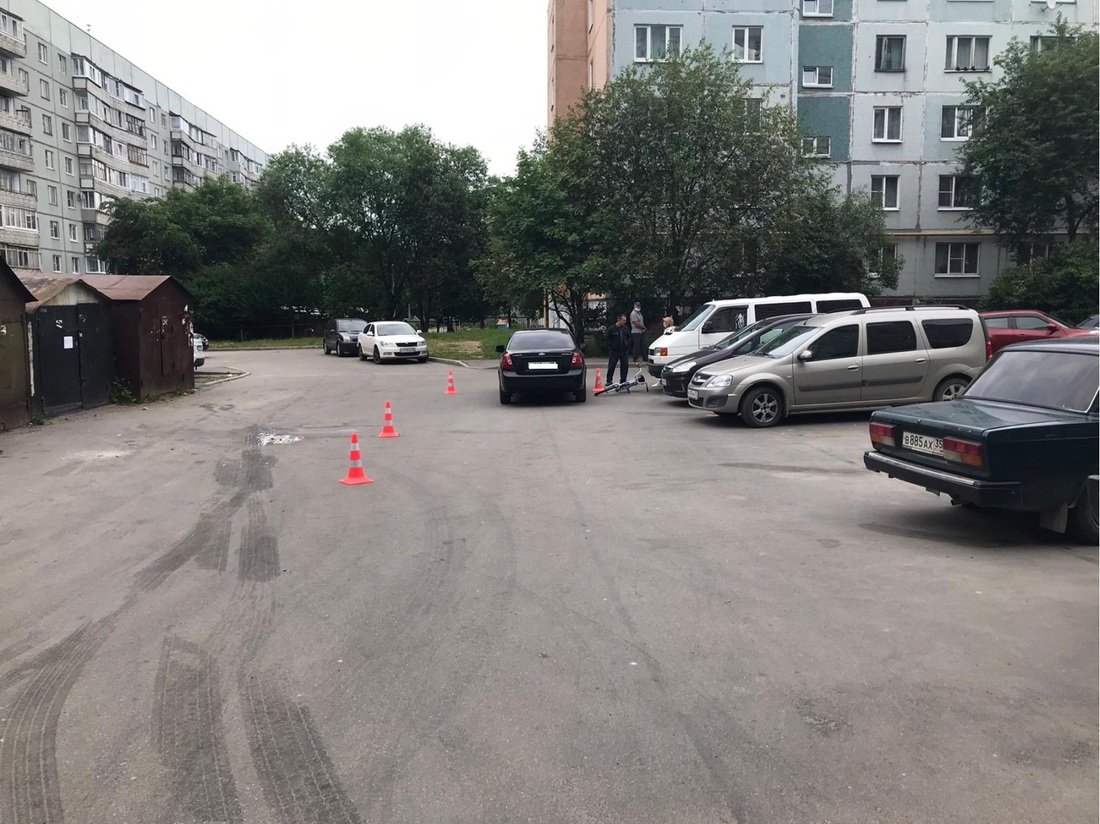 В Вологде иномарка сбила ребёнка на велосипеде