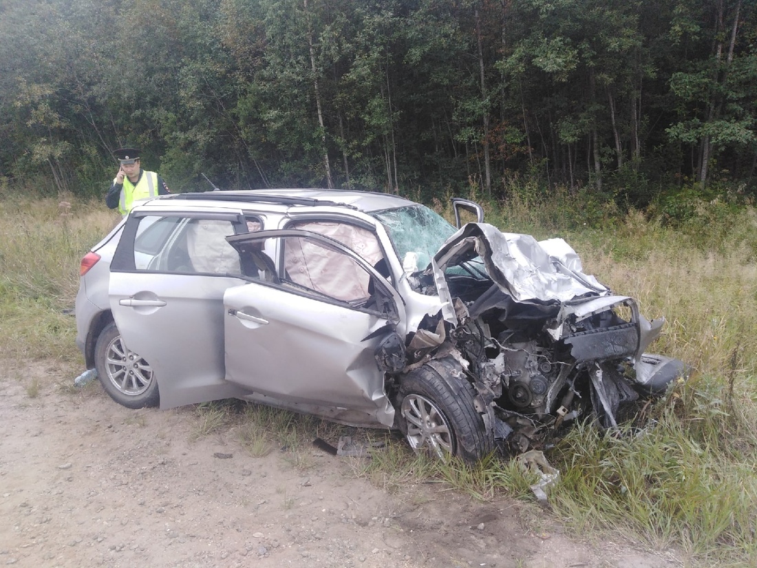 Шесть человек серьёзно пострадали в аварии под Великим Устюгом