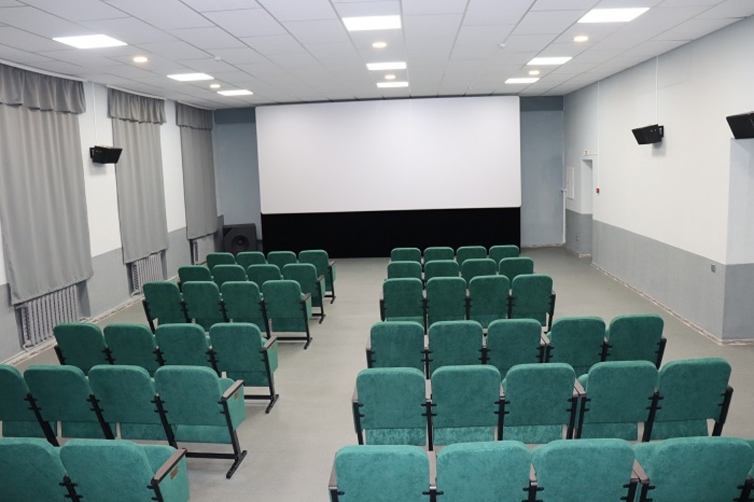 Современный кинозал появился в кадуйском Доме культуры