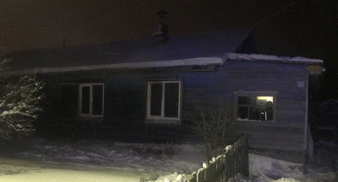Пьяный череповчанин погиб при пожаре в собственном доме