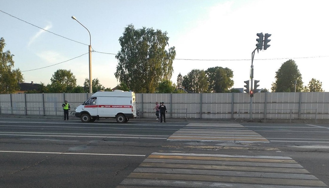 «Скорая» сбила малолетнего велосипедиста в одном из районов Вологды