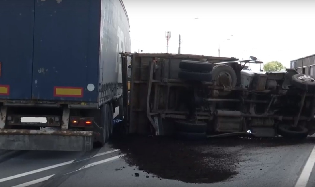 Массовая авария случилась в Вологодском районе
