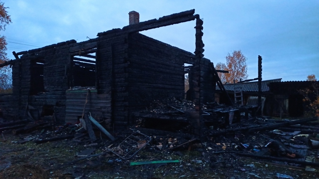 Молодой мужчина погиб на пожаре в Междуреченском районе