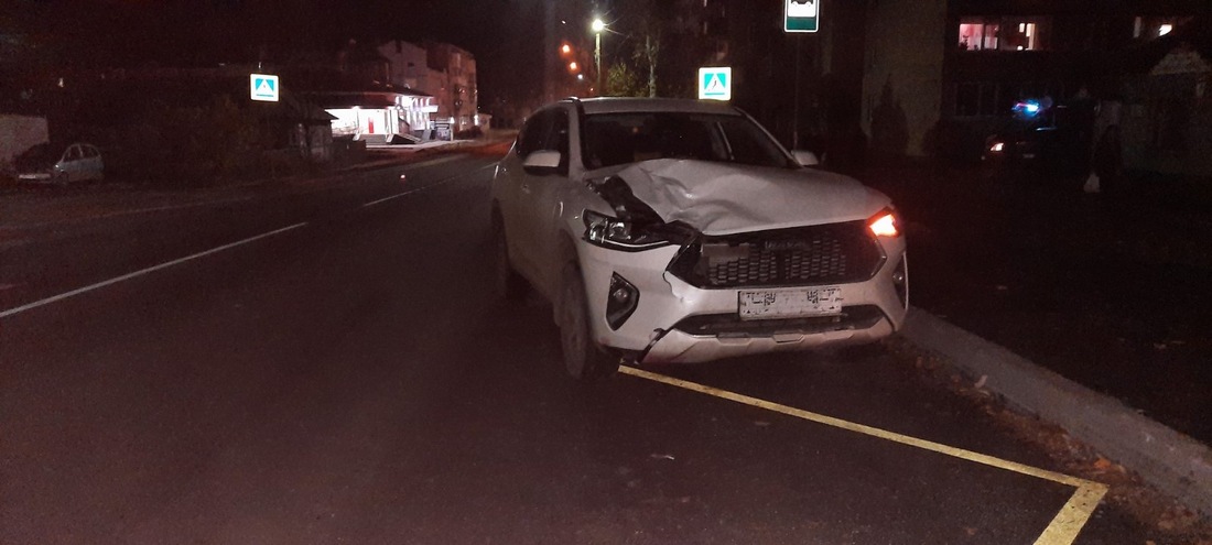 Два пенсионера погибли под колесами иномарок в Вологодской области