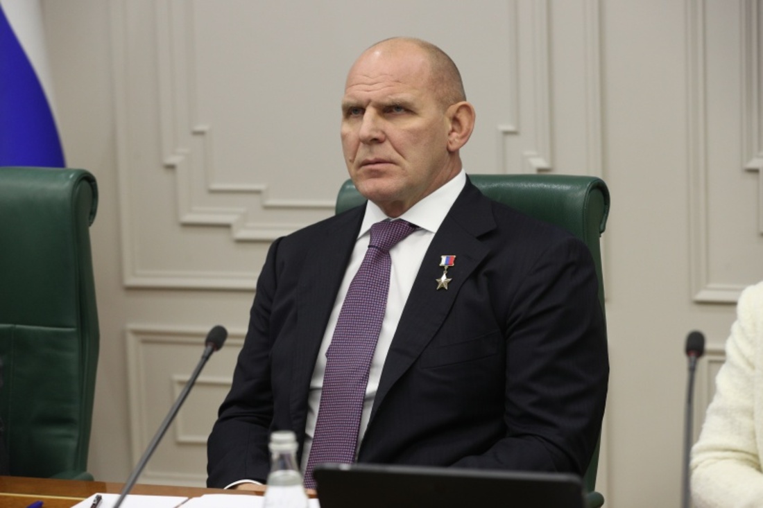 Герои нашего времени: Александр Карелин посетит вытегорский клуб «Корабелы Прионежья»
