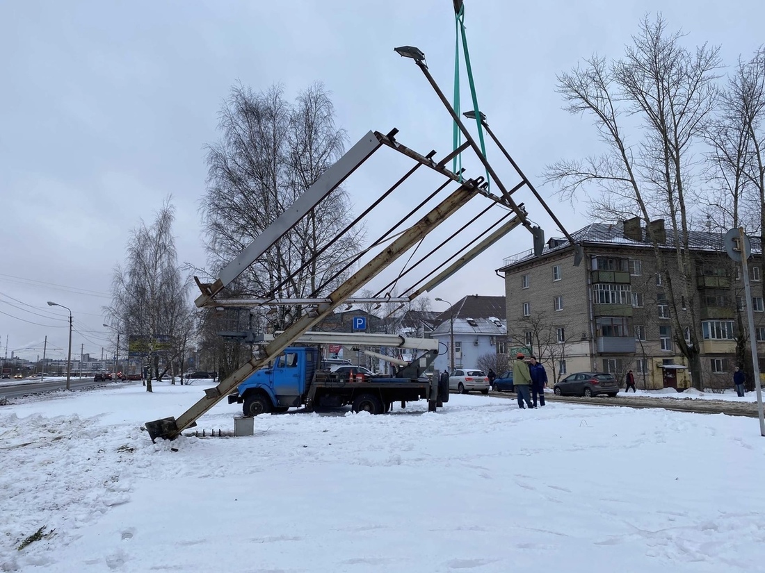 Почти 500 незаконно установленных билбордов исчезли с улиц Череповца