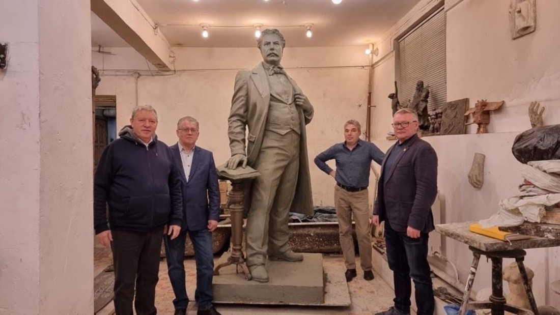 Памятник вологодскому купцу и меценату Христофору Леденцову готовится к отливке