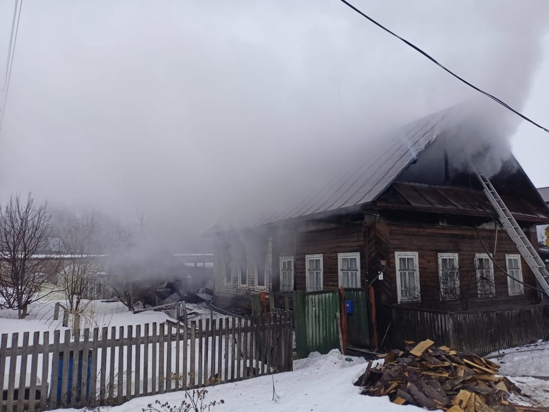 4 человека погибли на пожарах в Вологодской области за минувшие выходные