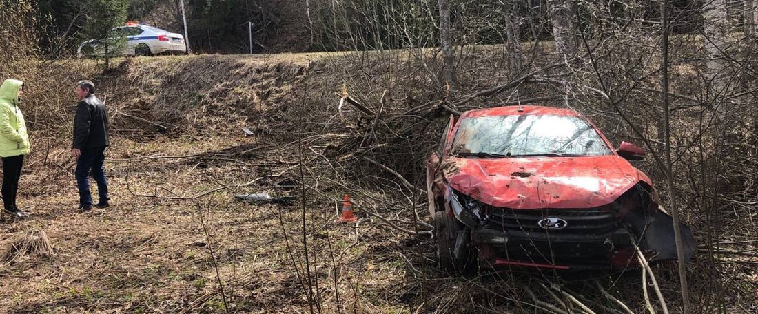 Два человека пострадали в автоаварии в Великоустюгском районе