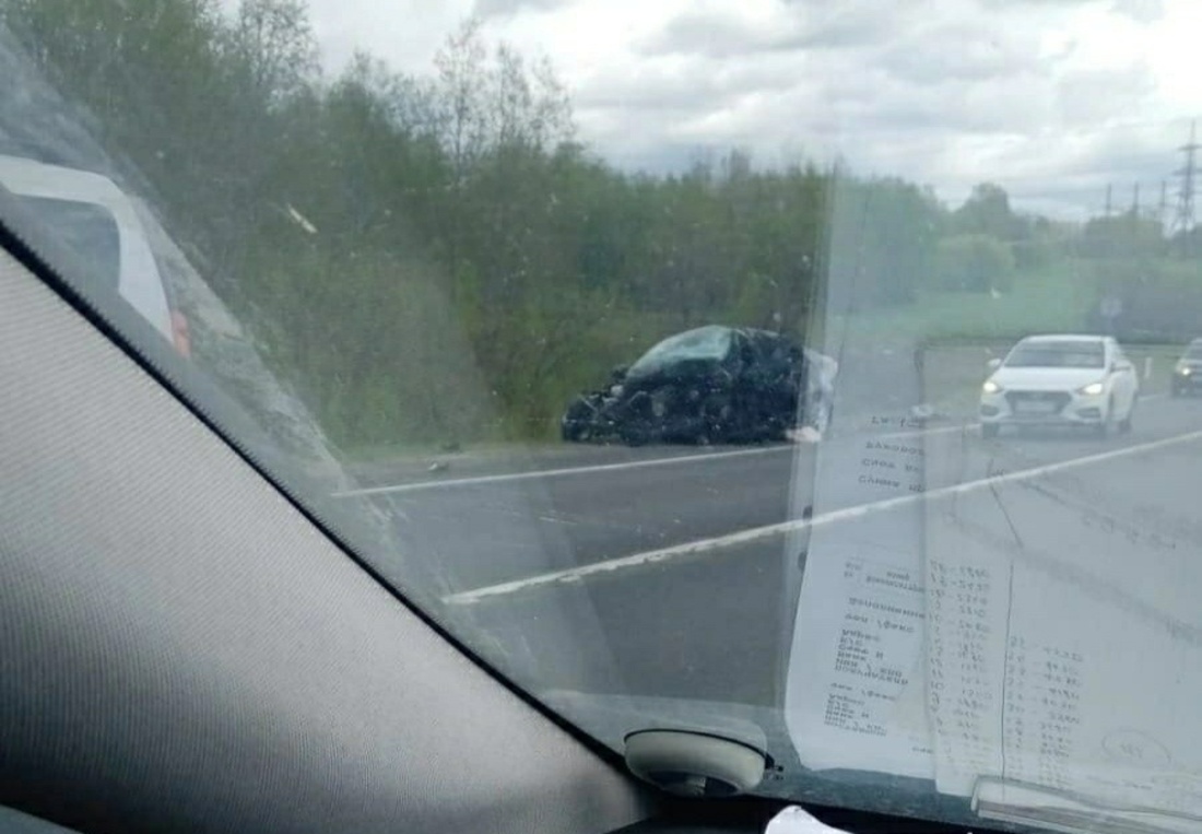 Трое взрослых и двое детей погибли в страшной аварии под Череповцом