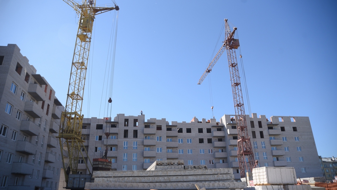 Строительство многоквартирного дома для переселенцев в Вологде выходит на вторую стадию