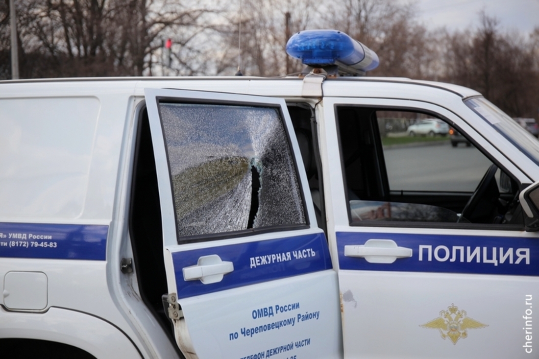 Череповчанина, разгромившего несколько машин, отправили в психиатрический стационар