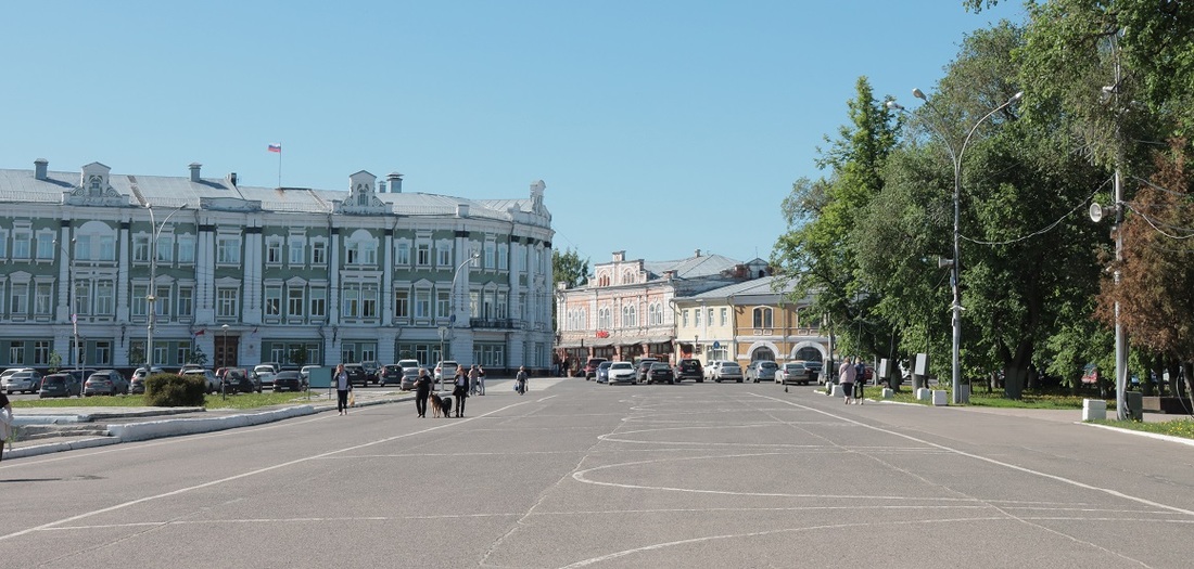 Жители Вологды смогут определить судьбу площади Революции и парка Мира