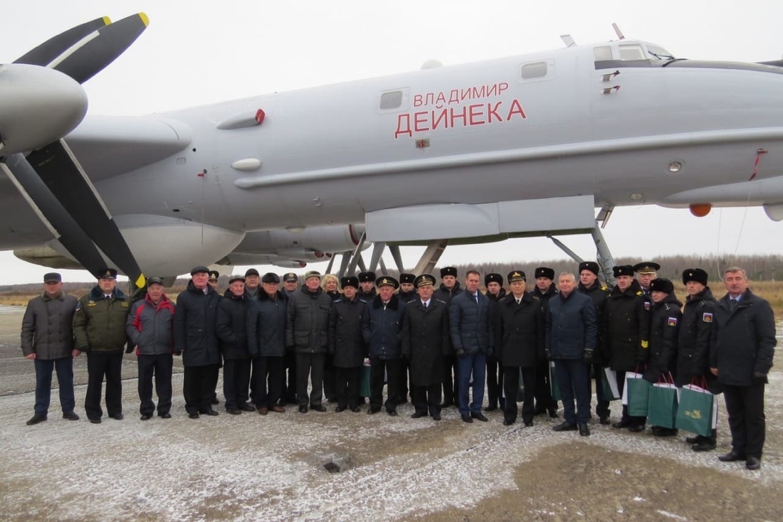 В Кипелово самолёту Ту-142мк присвоили имя генерала-полковника Владимира  Дейнека