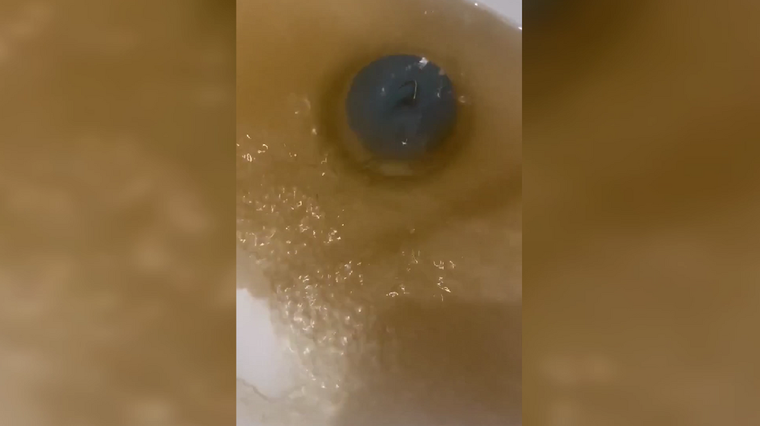 Перебои с подачей и качество воды беспокоят жителей Вытегры