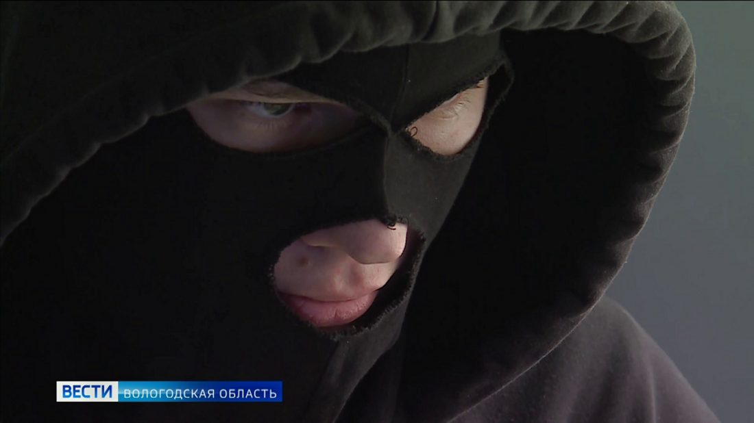 Нелегальные кредиторы маскируются под МФО и ломбарды в Вологодской области 