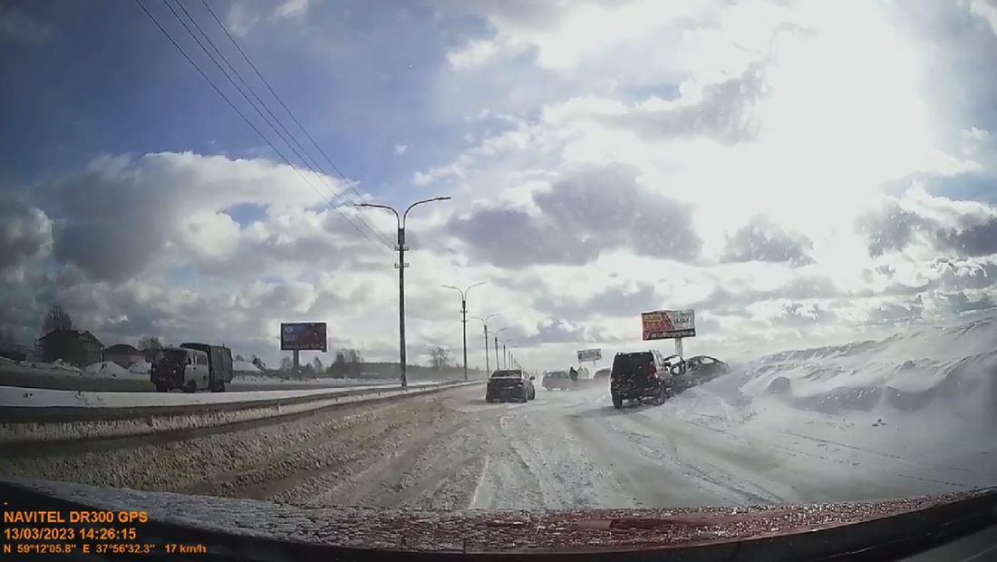 Массовая авария произошла на трассе под Череповцом