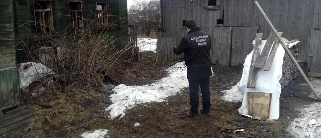 Молодой мужчина погиб при пожаре в Кичменгском Городке