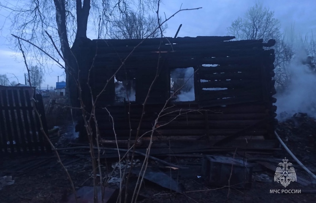 Семейная пара пенсионеров погибла на ночном пожаре под Череповцом