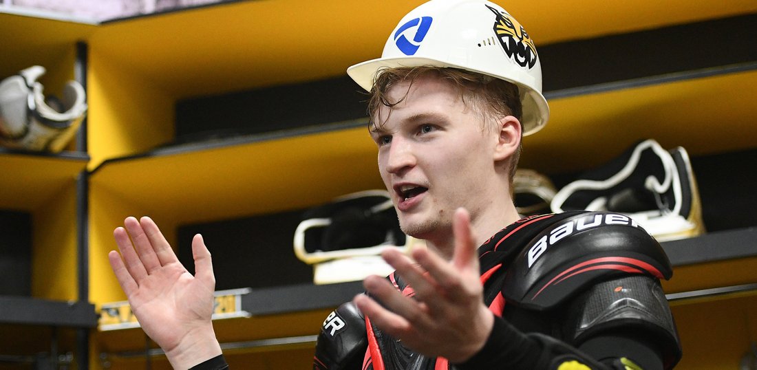 Нападающий Максим Колмыков покидает хоккейную «Северсталь»