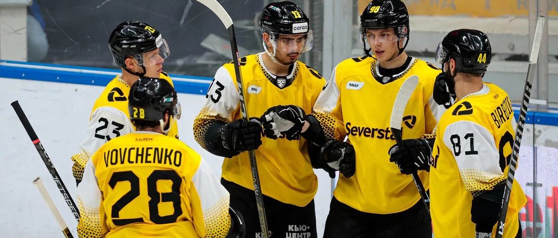 Хоккейная «Северсталь» проиграла «Спартаку» в контрольном матче